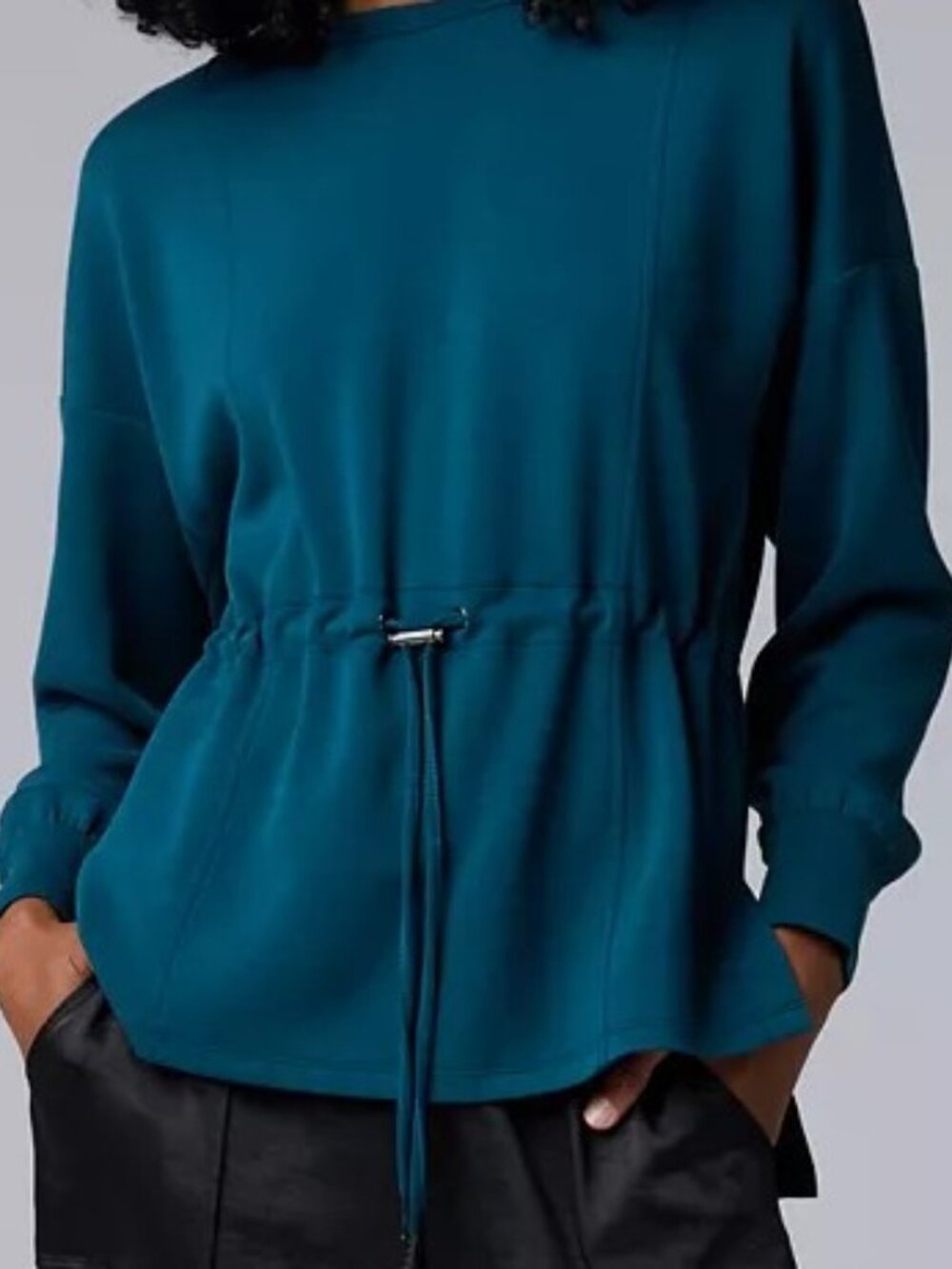 Simply Vera Vera Wang Long Sleeved Stretch Drawcord Top - NEW WITH TAGS - Size L